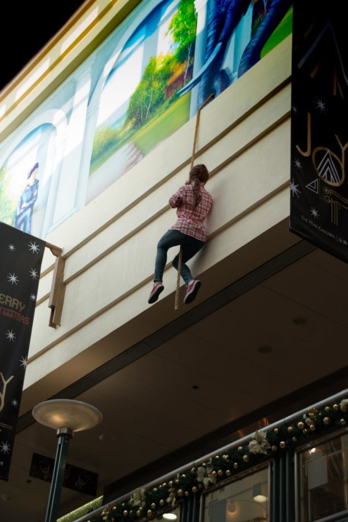 Hong Kong Shopping Center 