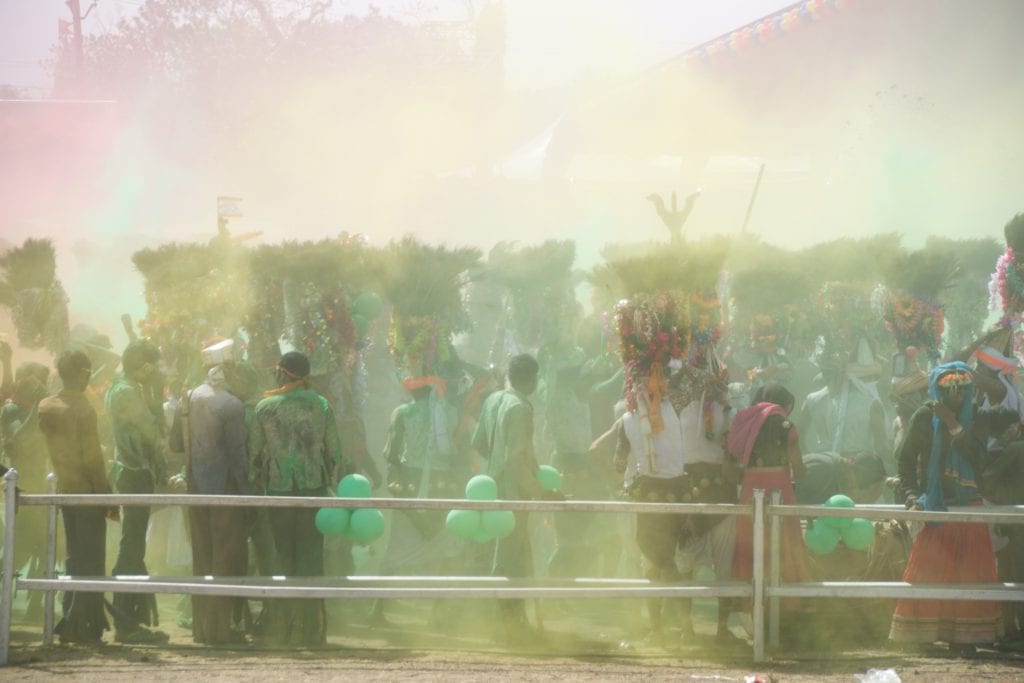Celebrating Holi style at the Kavant Fair 