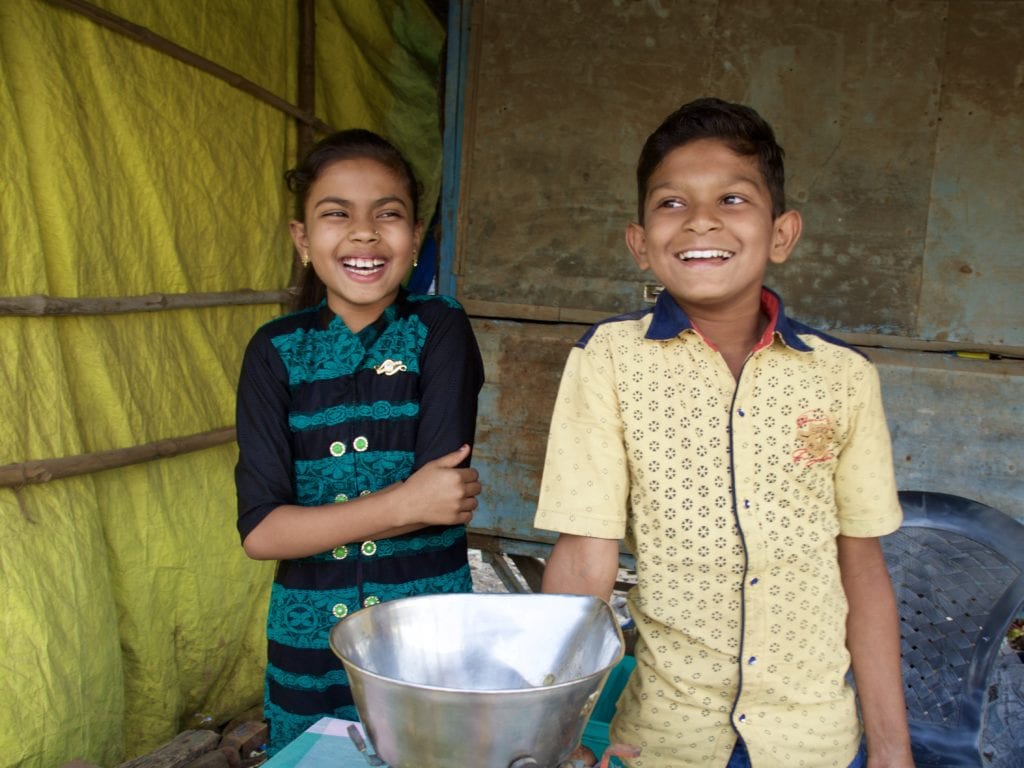 Children at the Kavant Fair