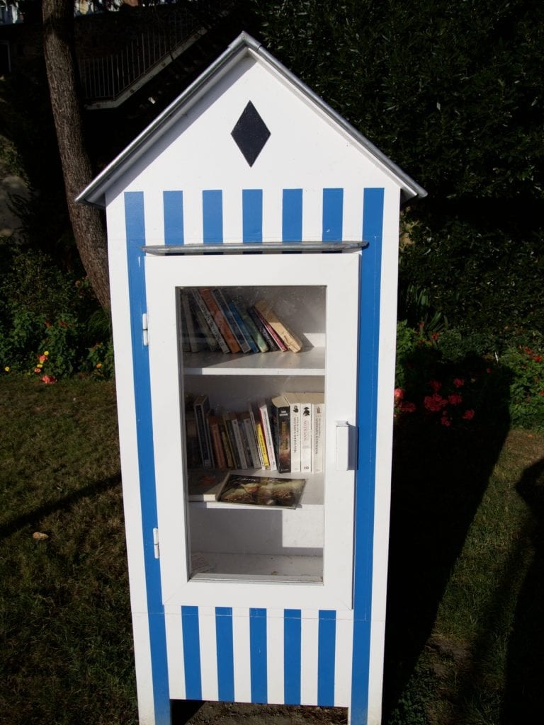 Lending Library at Dinard