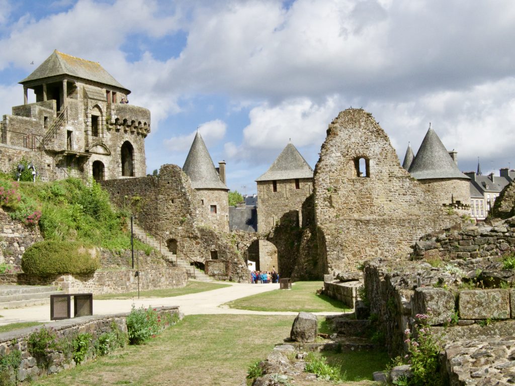 Chateau de Fourgeres