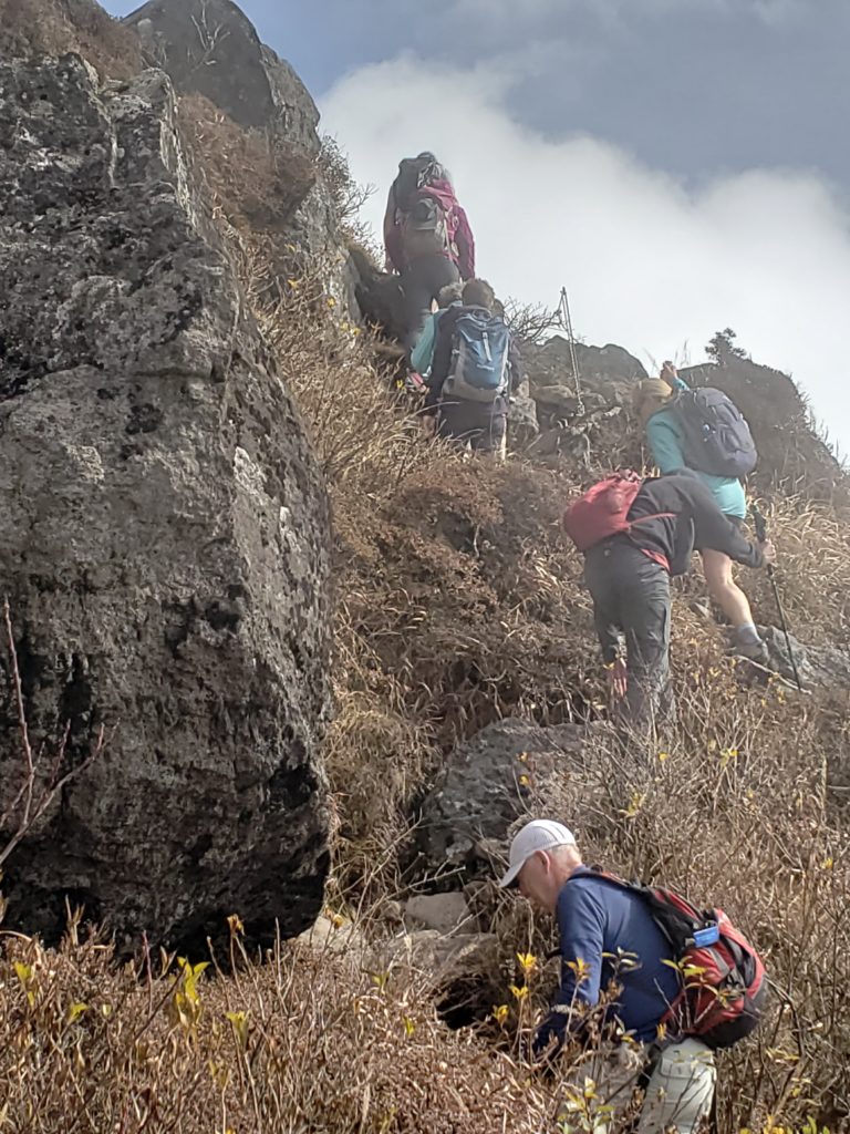 The Final Few Hundred Feet were a scramble .